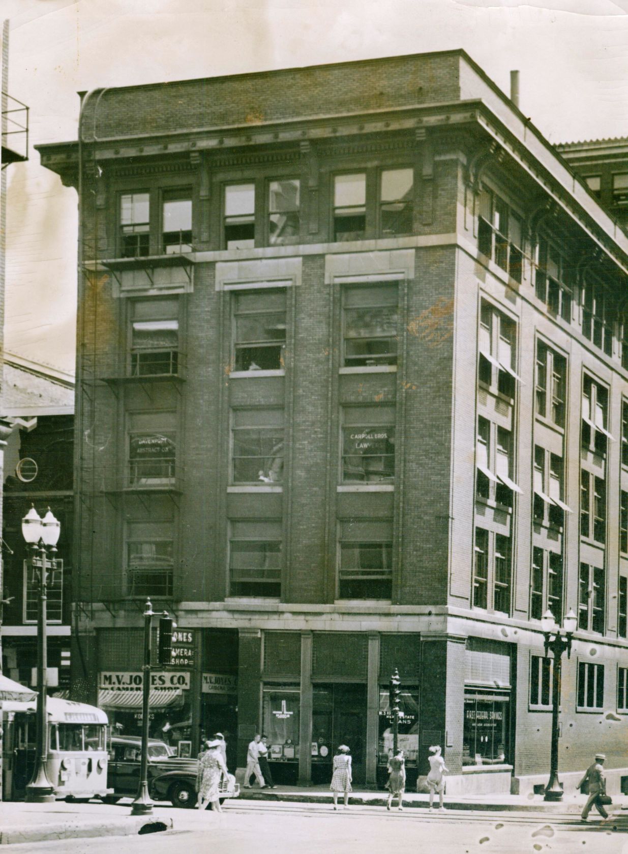 19400919 -- Lane Building